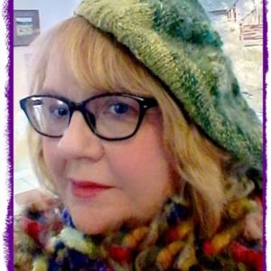 Meet your Posher, Laurie